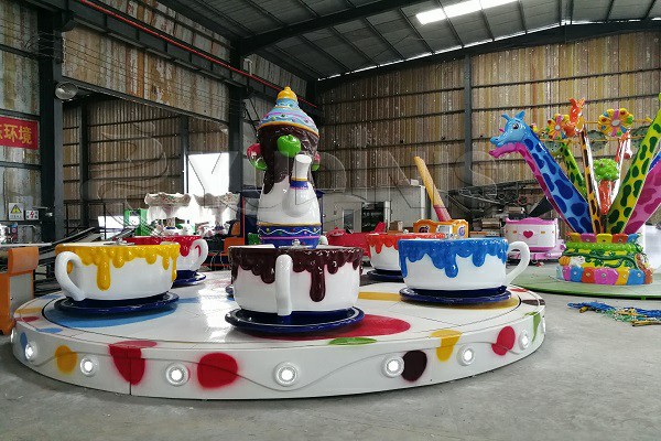 24 seats teacup ride
